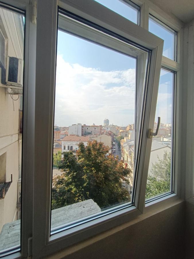 Appartamento Old Town Within Bucarest Esterno foto